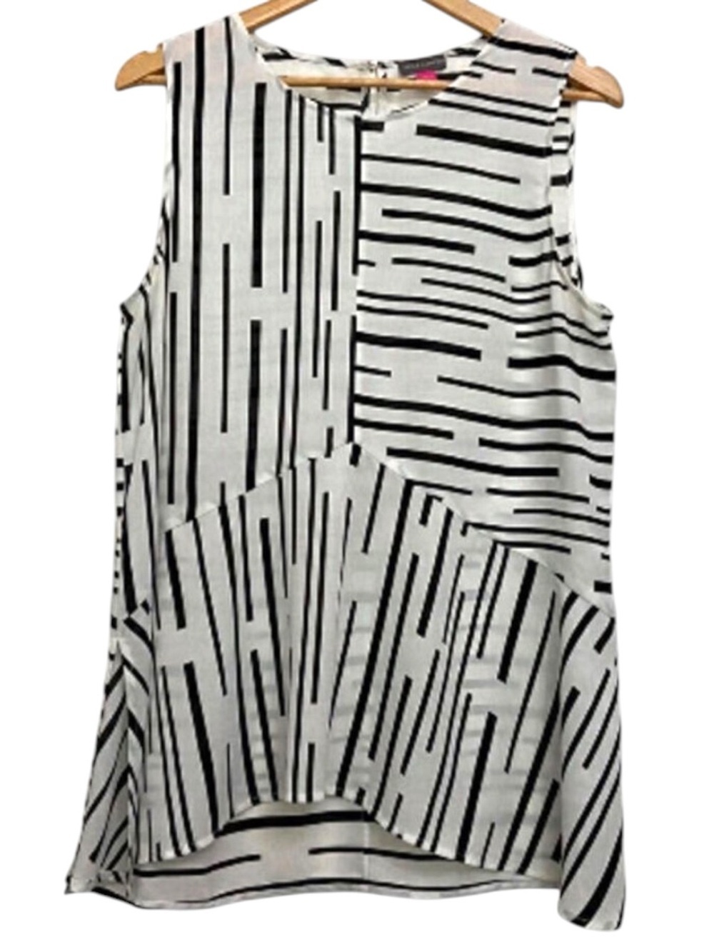 VINCE Camuto sleeveless top black white Large summer peplum blouse Large